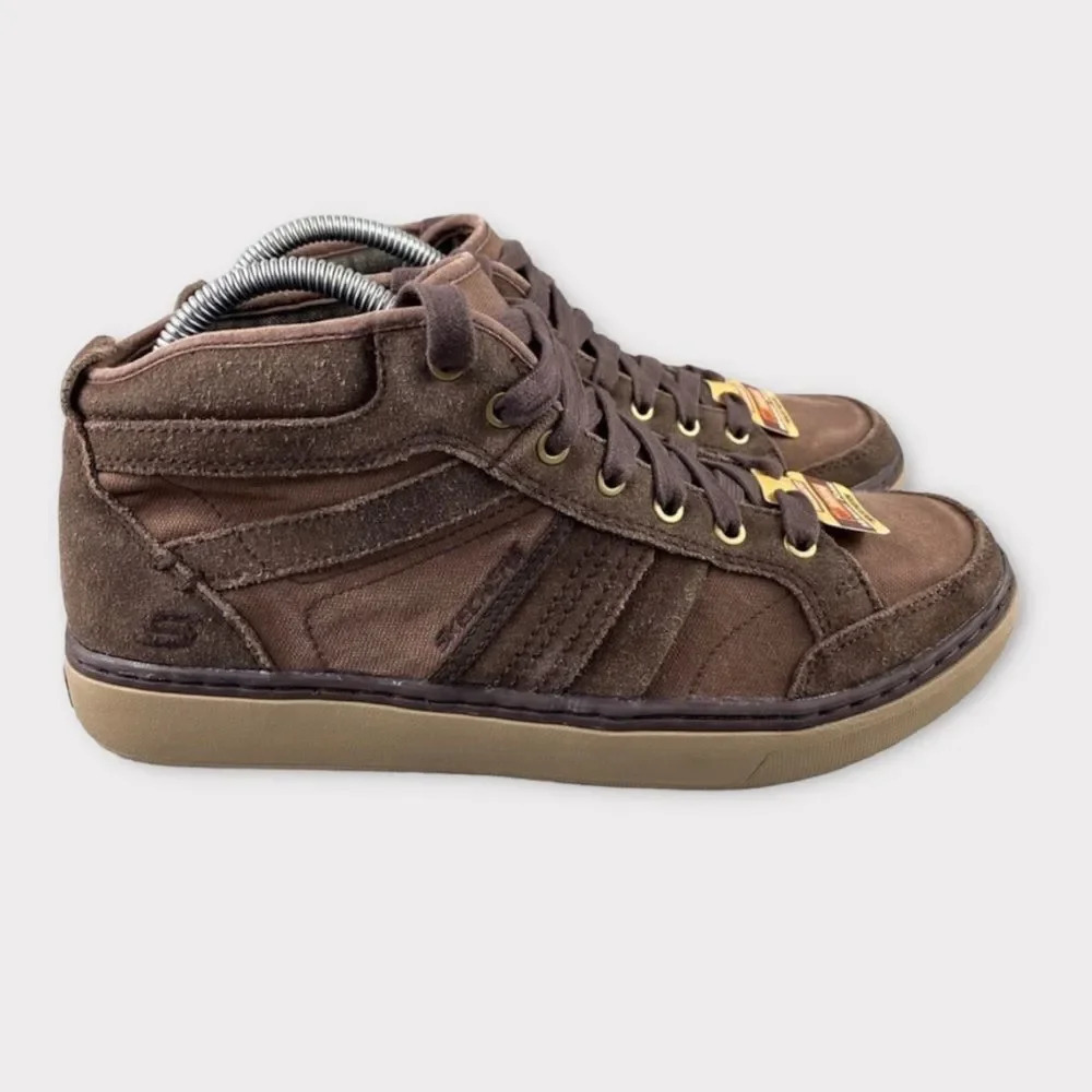 NEW SKECHERS GEL INFUSED Memory Foam Hi Top Shoe Suede Sneaker Mens Size 7 Brown